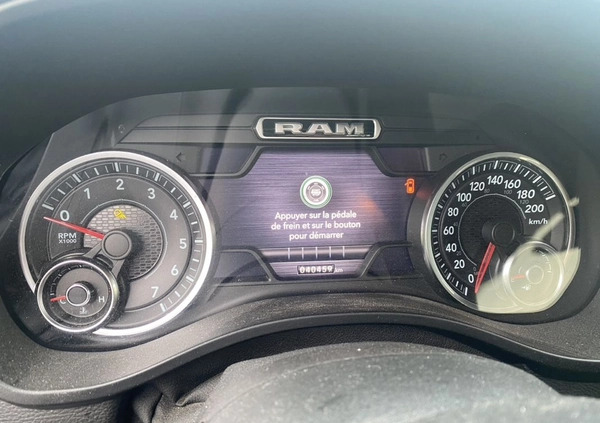 Dodge RAM cena 109900 przebieg: 40458, rok produkcji 2019 z Rzeszów małe 781